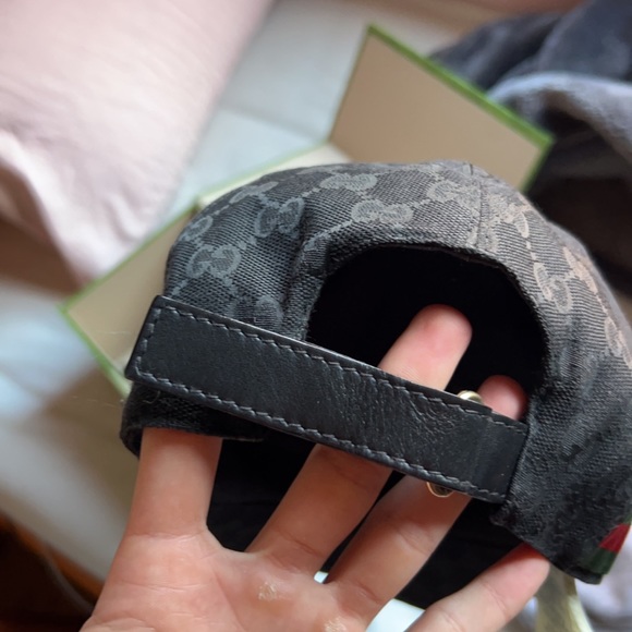 Gucci GG Canvas Baseball Hat - Picture 4 of 10